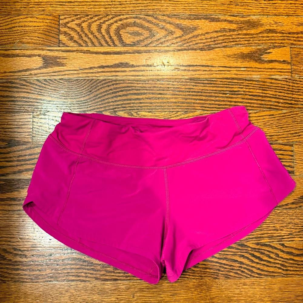 Raspberry pink Lululemon speed up shorts low rise 2.5 inch inseam size 2